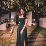 Kusuma Degalamari Instagram - What do you think of this look? 👗 by @resonatedeattire #successmeet #baby #babymovie #babythemovie #kusuma #kusumadegalamari #actor #telugumovie #telugucinema