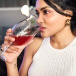Kusuma Degalamari Instagram - Did you check on me👀 #trending #viral #instagram #love #explorepage #explore #instagood #fashion #follow #saree #sareelove #likesforlike #followforfollowback #photography #india #trend #instadaily #memes #music #style #trendingnow #reels #foryou #likes #photooftheday #model #beautiful #bollywood #bhfyp #instagood #kusumadegalamari OneGolf