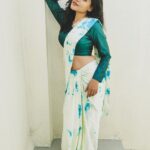 Kusuma Degalamari Instagram - Even the stars were jealous of the sparkle in her eyes✨ #trending #viral #instagram #love #explorepage #explore #instagood #fashion #follow #saree #sareelove #likesforlike #followforfollowback #photography #india #trend #instadaily #memes #music #style #trendingnow #reels #foryou #likes #photooftheday #model #beautiful #bollywood #bhfyp #instagood