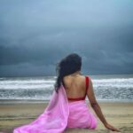 Kusuma Degalamari Instagram - Swipe left to see timeless elegance. PS: 3rd one is my fav ❤️ Beach, sea, saree, captions, photography, travel, photoshoot, #baby #babythemovie #kusuma #kusumadegalamari #travel #travelstories #solotrip #beach #saree #picoftheday #photooftheday #love #sunset #instagood #ootd