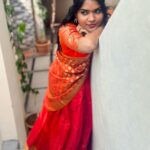 Kusuma Degalamari Instagram - From the threads of tradition to the colors of celebration, this orange half saree tells a story of resilience, joy, and embracing cultural roots. May your journey be as vibrant as the fabric that weaves your narrative. 🌟 Festival, festive vibes, Indian wear, lehenga, kites, colors, happy times, family, friends, wishes, 2024, sankranthi, lohri actor, telugu festival, kusuma, kusuma degalamari, ootd, orange, fashion