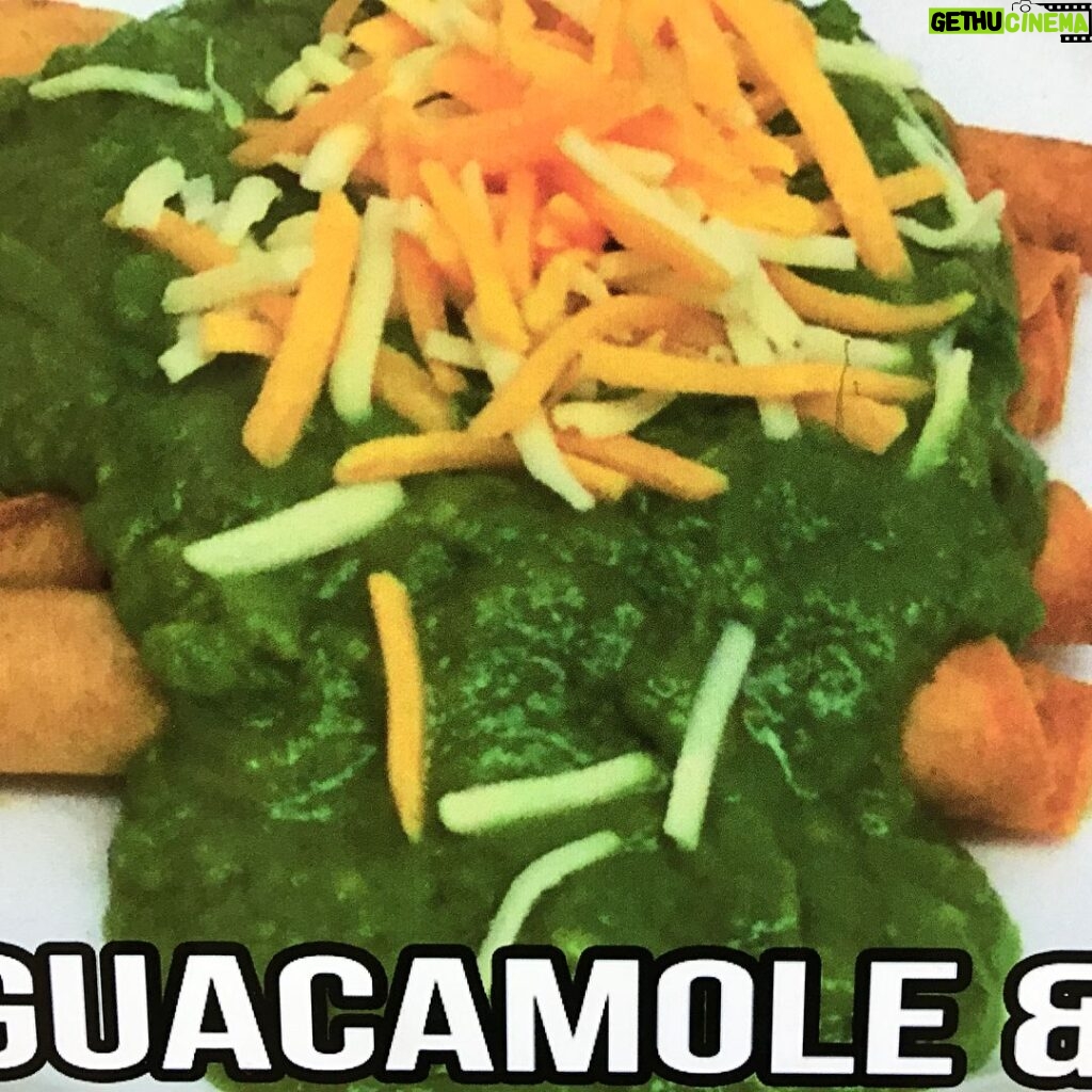 Kyle Mooney Instagram - damn, that guacamole is crazy