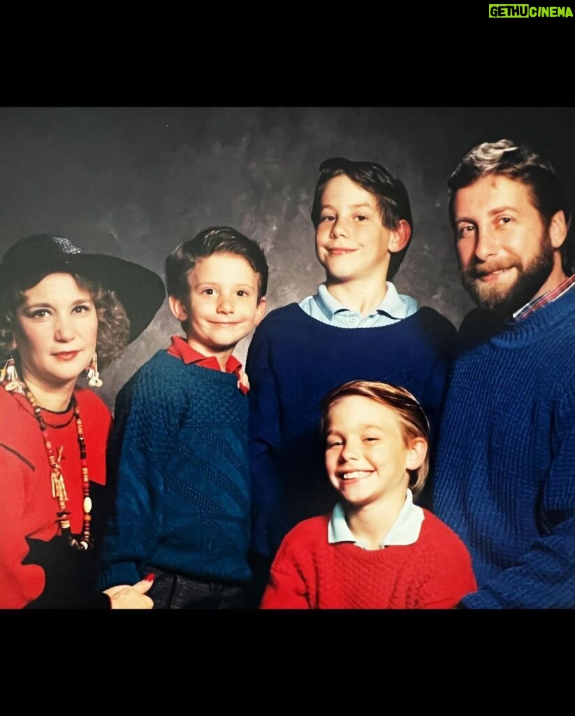 Kyle Mooney Instagram - My mom Linda Kozub passed away. She was brilliant and funny and unlike anyone else. A dedicated mother of three, grandmother, friend and the first female sports writer in San Diego. She’s the reason I am who I am. Sending love to those who have lost someone and hugs to our loved ones here with us ❤️