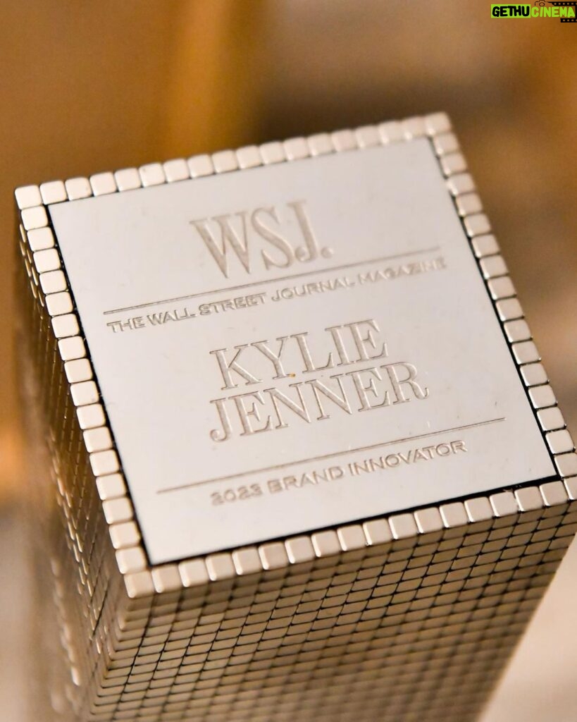 Kylie Jenner Instagram - last night at the 2023 @wsjmag innovator awards for @khy. what an honor thank you. 🫶🏻
