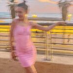 Lévanah Solomon Instagram - 💖🎶Let’s stay like this forever 🕶️💗 (Cette chanson>>>>>>) #sunset #night #travel #pink #yellow #blue #purple #pastel #vacation #holiday #summer #beach #girl #palmtrees #mileycyrus Tel Aviv Beach