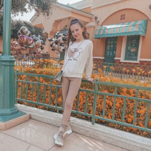 Lévanah Solomon Instagram - january - june dump
(on est déjà à plus de la moitié de 2022, quelqu'un m'explique ??)

_________

#dump #life #2022 #summer #beige #neutral #white #color #pink #travel #picoftheday #photooftheday #happy #smile