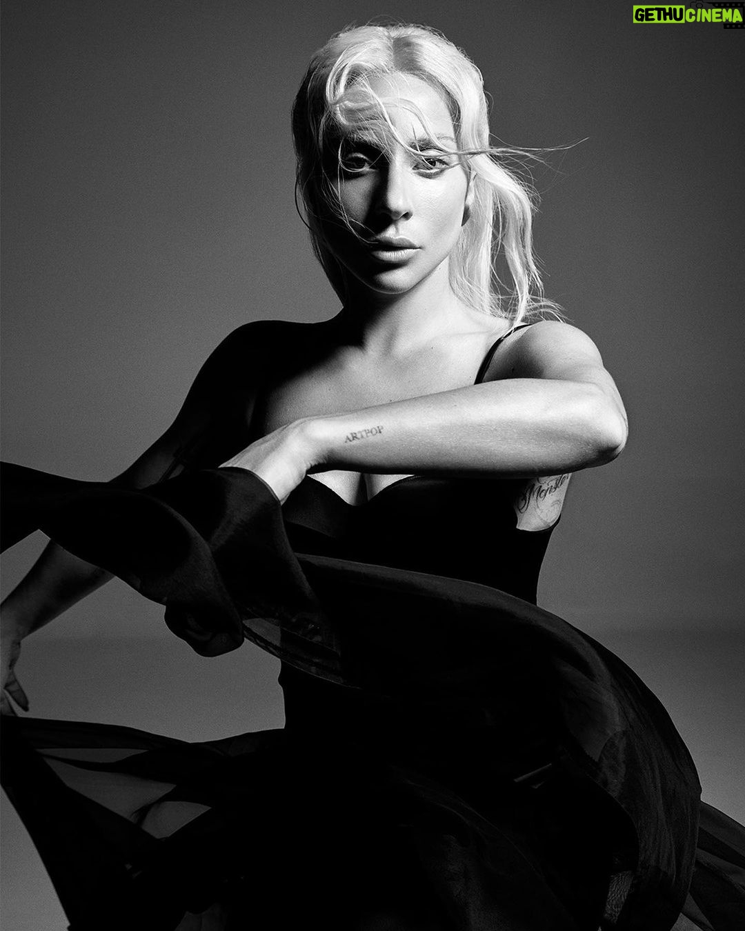 Lady Gaga Instagram - The new chapter of the @ladygaga x @domperignonofficial collaboration celebrates devotion to the inspiring, uplifting work of creation, beautifully captured by @mario_sorrenti. #DomPérignon #DomPérignonxLadyGaga Enjoy responsibly.