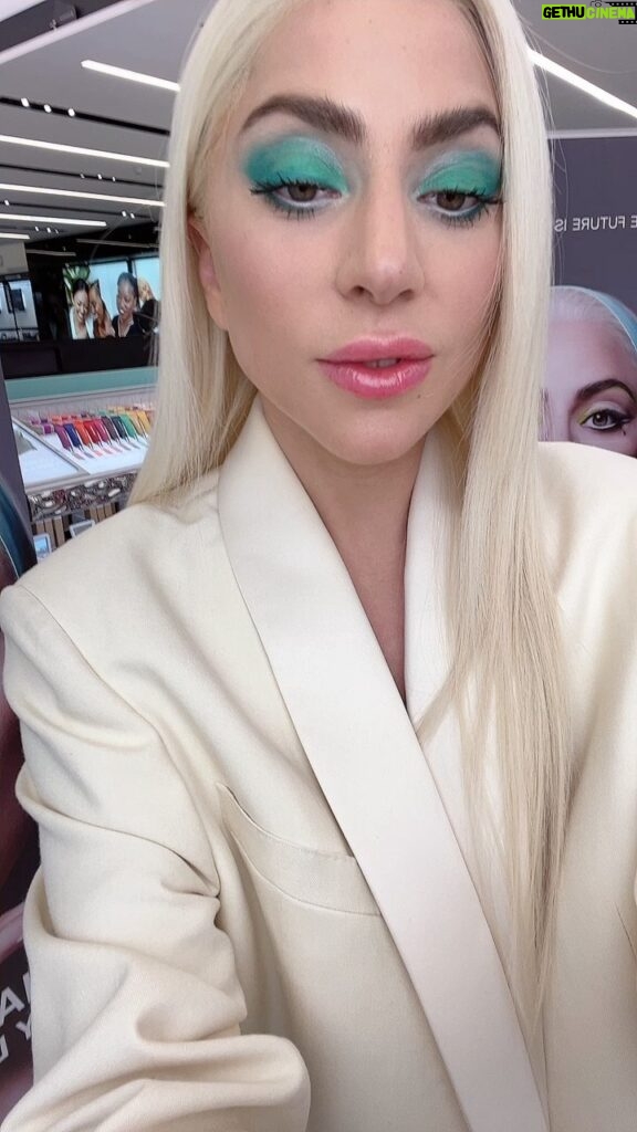 Lady Gaga Instagram - Thank you to @hauslabs @sephora, the beauty advisors and the beauty community for all the love and support at our Sephora launch event. I dreamed of this moment since I was a little girl and I can't believe it's finally here. This was the company I always wanted to build. SUPERCHARGED CLEAN ARTISTRY 🌈💚 Here I’m talking about my vision 👩‍🔬