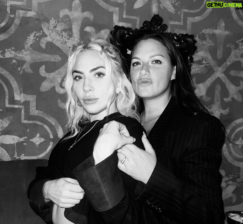 Lady Gaga Instagram - Happy 😘Birthday to bestie 🖤 @trustalexandra I’m so proud to be your friend💀you live life fearlessly and love your friends with all you’ve got. We never run out of reasons to laugh or deep life moments to talk about…now let’s go play some tennis, have wine, and talk about life until it’s time for sushi ☺️ love you