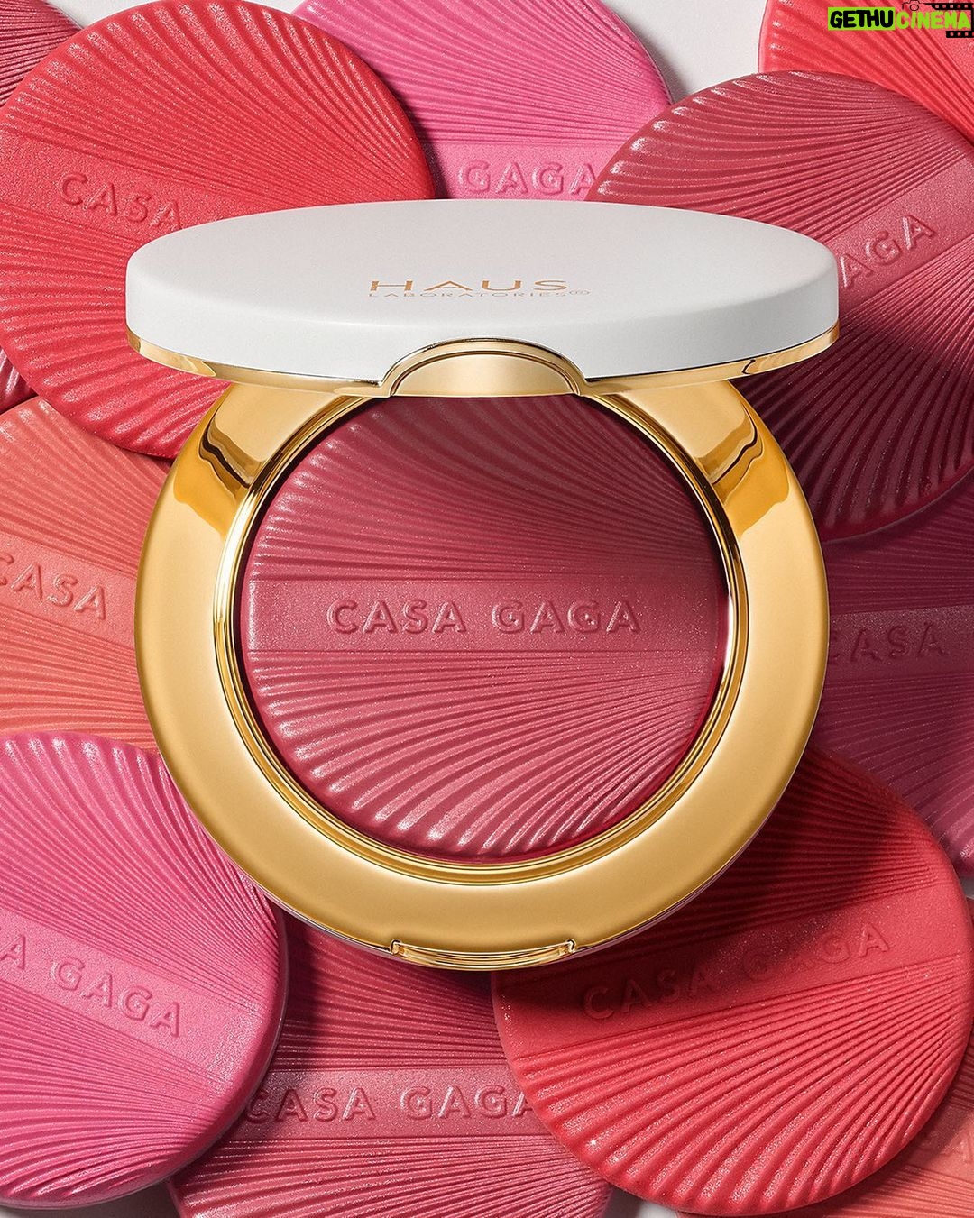 Lady Gaga Instagram - Introducing the @hauslabs TUTTI GEL-POWDER ALL OVER ROUGE. A gel to powder formula that feels velvety & weightless and adheres to the skin beautifully ✨ Find your favorite shade when the CASA GAGA COLLECTION drops 11/9 on hauslabs.com & Amazon