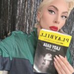 Lady Gaga Instagram - IT’S OUR OPENING SHOW IN VEGAS BABY 1 hr 16 min till we hit the stage to SWING 🖤🎺