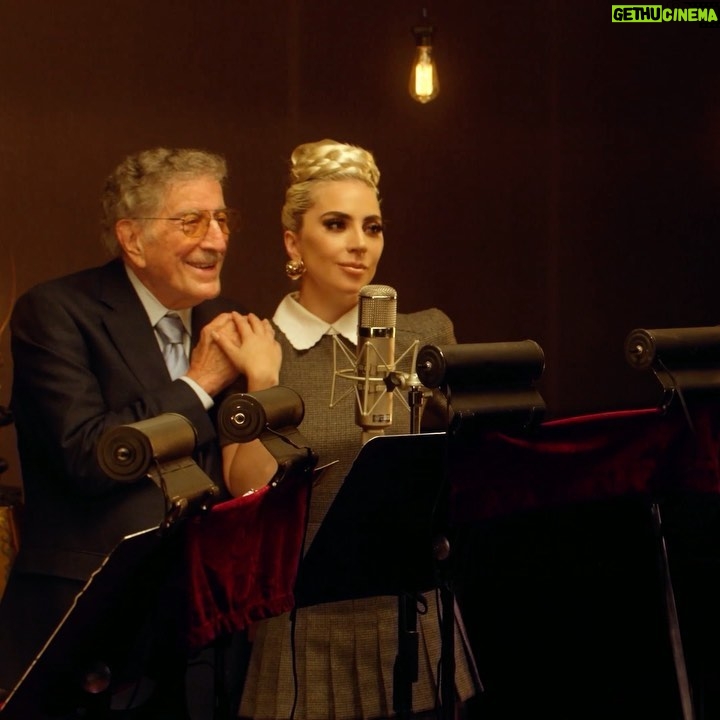 Lady Gaga Instagram - “Love For Sale” music video with @itstonybennett is out now. ❤️ #LoveForSale