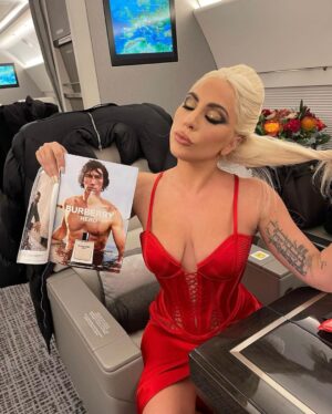 Lady Gaga Instagram - I cried all day doing press in Milan. I am so grateful and humbled to be in our movie #HouseOfGucci. Coming Thanksgiving! Father, Son, and tonight…Haus of @Versace. ❤️❤️❤️