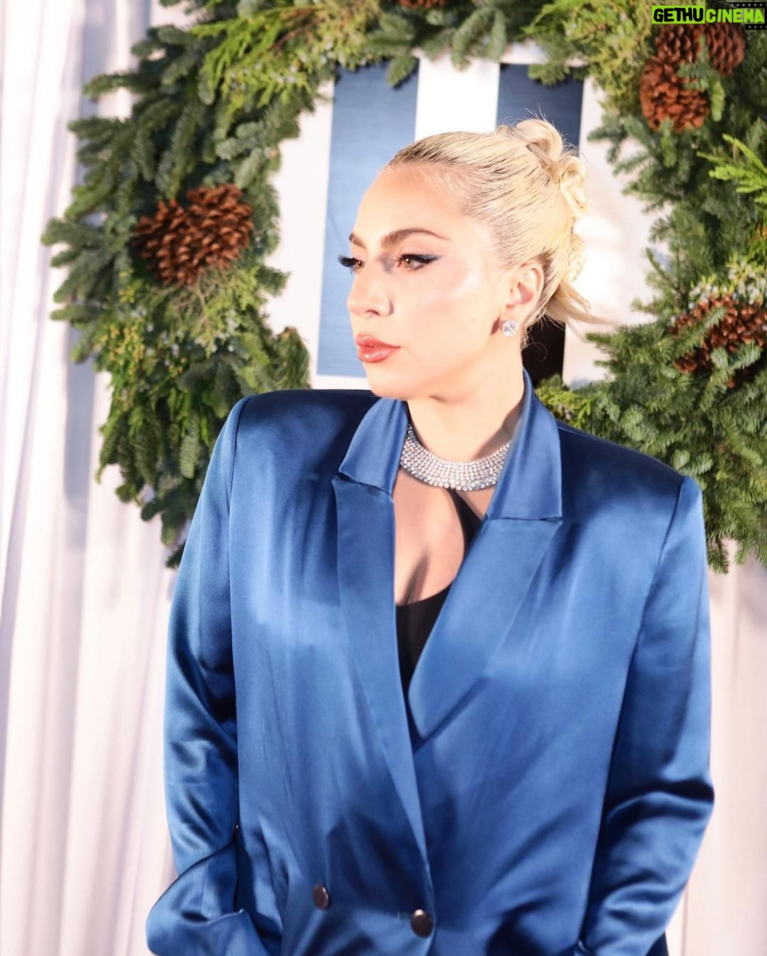 Lady Gaga Instagram - What a wonderful evening we had celebrating the Holidays and a pivotal year for us at @hauslabs. I’m so proud of this company and everyone who is a part of it sharing their unique talents, heart, and minds to be creative and innovative with beauty every day 🖤