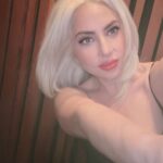Lady Gaga Instagram - 🖤🎶