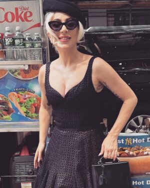 Lady Gaga Instagram - Happy Birthday Tony.  August 3rd is Tony Bennett Day. A day for smiling. But I’ll be celebrating you a lot more than once a year. I’ll celebrate you every time I’m on stage singing jazz music, every time I’m with your family, every time I walk down the streets of New York I’ll look around and remember all you did for this city and the whole world. 😘