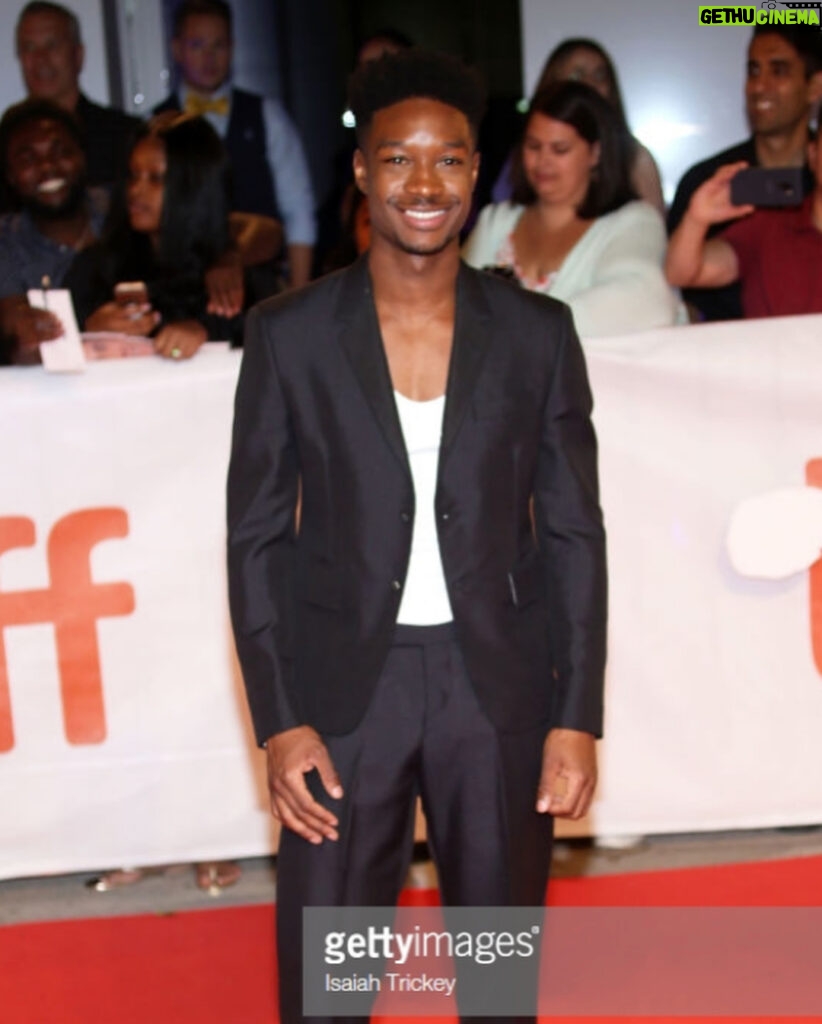 Lamar Johnson Instagram - World Premiere of The Hate U Give in my hometown for @tiff_net. Couldn’t be more proud of this film and my uber talented cast. Thank you @angiethomas for your story, and @george_tillman for your direction. The Hate U Give hits theaters October 19th! #20thcenturyfox suit. @thombrowneny styling. @iancogneato grooming. @irenesymakeup Toronto, Ontario