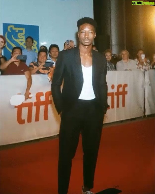 Lamar Johnson Instagram - World Premiere of The Hate U Give in my hometown for @tiff_net. Couldn’t be more proud of this film and my uber talented cast. Thank you @angiethomas for your story, and @george_tillman for your direction. The Hate U Give hits theaters October 19th! #20thcenturyfox suit. @thombrowneny styling. @iancogneato grooming. @irenesymakeup Toronto, Ontario