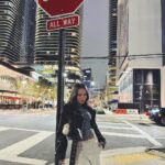 Larissa Manoela Instagram - MIAMI MOMENTS 🩵 @rumoamiami Miami Beach, Florida