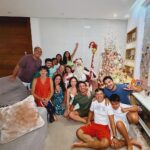 Larissa Manoela Instagram - Quando se vive o amor, se tem amor ❤️ Um feliz e abençoado natal ✨