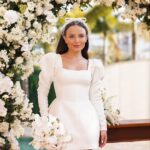 Larissa Manoela Instagram - “Tudo é novo, pois agora eu vejo, é você a luz” ✨🤍