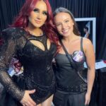 Larissa Manoela Instagram - Pequena Lari, o dia de ontem foi especial demais neh? Foi por você que eu tava lá! Você que nunca parou de sonhar e foi atrás pra realizar. Que achou que com 5 anos morando no interior do Paraná nunca seria possível ver o show da sua banda favorita. Você conseguiu! E foi mágico ❤️ Que bom que pude viver isso por você! Minha criança interior, te amo! TE AMO RBD! TE AMO @dulcemaria, muchas gracias por todo amor y cariño! O dia de ontem vai ficar marcado pra sempre na memória e no coração 🥹 “No pares nunca de soñar” #rbd Rio de Janeiro, Rio de Janeiro