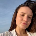 Larissa Manoela Instagram - Bem vindo meu mês 🧡 Dezembro! Dia começando abençoado com esse nascer do céu pintado por Deus ✨ Rio de Janeiro, Rio de Janeiro