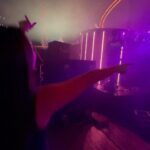 Larissa Manoela Instagram - Pequena Lari, o dia de ontem foi especial demais neh? Foi por você que eu tava lá! Você que nunca parou de sonhar e foi atrás pra realizar. Que achou que com 5 anos morando no interior do Paraná nunca seria possível ver o show da sua banda favorita. Você conseguiu! E foi mágico ❤️ Que bom que pude viver isso por você! Minha criança interior, te amo! TE AMO RBD! TE AMO @dulcemaria, muchas gracias por todo amor y cariño! O dia de ontem vai ficar marcado pra sempre na memória e no coração 🥹 “No pares nunca de soñar” #rbd Rio de Janeiro, Rio de Janeiro