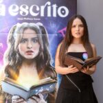 Larissa Manoela Instagram - Manhã especial com @parisfilmes pra divulgar o meu novo filme @taescritoofilme para os exibidores de todo Brasil 💜 Ansiosos pra dia 07/12 acompanharem essa história nas telonas? Espero vcs! 🎬