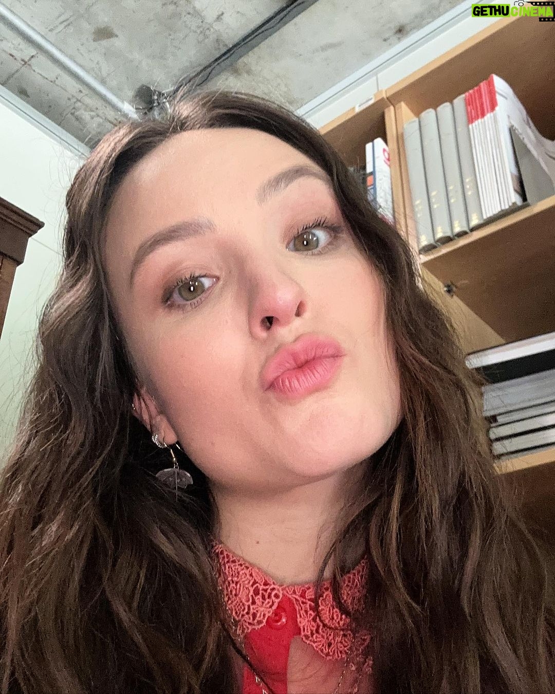 Larissa Manoela Instagram - coleção de selfies que gosto e não necessariamente vocês precisam saber porque