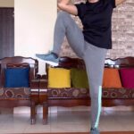 Lataa Saberwal Instagram - I love these standing ab exercises!! Simple yet effective . Combine with the ones I shared earlier. You can start with 15 repetitions 2 sets. Who likes standing exercises?? * if any medical conditions then consult doc before performing * #lataasaberwal