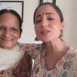 Lataa Saberwal Instagram - Meet my 1st *best friend* . There was some error in this reel yesterday, so posting again. @kaminishabarwal #lataasaberwal #whatsinmythalitodaylataasaberwal #whatsinmythalitoday #whatsinmythali #friendshipday #internationalfriendshipday #happyfriendshipday
