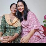 Lataa Saberwal Instagram - Happy b'day mumma 🎂🎂🎂🤗🤗🤗🤗 love you so much ... proud to be your daughter ❤️❤️❤️ @kaminishabarwal #lataasaberwal #authenticallylataa