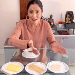 Lataa Saberwal Instagram - How to ‘Break the bread’? Formal Dining Etiquettes . #lataasaberwal #authenticallylataa #diningetiquette #formaldining #formaldinner #lunchmeeting #etiquette #personaldevelopment #personalgrowth #personality #image #selfimprovement #selfimage #imageconsultant #imagconsultanttrainingonline #imageconsultantcoach #diningetiquette