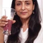 Lataa Saberwal Instagram - Botox, fillers for glowing skin? NOT AT ALL. I believe in all natural. I love my skin and how naturally glowing it is. And my secret? Skin ka Sahi Food! Kapiva Skin Foods Glow Mix, an amazing ayurvedic skin care drink with ayurvedic ingredients that helps in boosting collagen, hyaluronic acid, glutathione, now in just 1 product. It's 100% ayurvedic, chemical free and all natural with no added sugar. Get your skin ka sahi food today at www.kapiva.in. Use my Code LATAA15 for additional 15% discount @kapiva_official #skinkasahifood #skinfoods #kapiva #kapivaskinfoodsglowmix #naturalingredients #ayurvedicingredients #ayurvediclifestyle #ayurvedicproduct #ayurveda #skincare #skincaretips #collagen #skinsupplement #ayurvedicskincare #reelsinstagram #trendingaudio #trendingreels #latasabharwal #lataasaberwal #authenticallylataa #skincare #skinhealth #skincaretips #skintreatment #skincareroutines