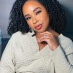 Latonya Williams Instagram - Do you want to build a snowman? ☃️ Y’all can catch us laughing at this inside joke next week! 🥳#merryliddlechristmasbaby premieres November 27 on @lifetimetv Hair @aliciastyleshair_ Makeup @kfrankmakeup Styled by @jenniferudechukwu @jamaqueparadis #itsawonderfullifetime #behindthescenes