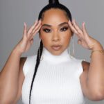 Latonya Williams Instagram - My sister gave birth in the front seat of a pickup truck. Her husband delivered the baby🤯 Forever in awe of the absolute miracle of childbirth and the formidable strength and resilience of a mother✨ Watch out world cuz my niece is coming and you can’t tell her NOTHING! Hair @kendalldorsey1 MU @markquirimit 📸 @bokocecile I’m so proud of you all- Congratulations!!🥳 @mrs.natasha.foley @foley4real #reallifefairytale #womanoftheyear #ilovemynieces