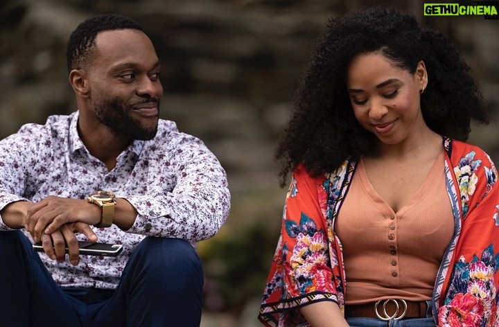 Latonya Williams Instagram - Resting and recharging tonight while watching #LoveinAction - on right now!! @w_network🇨🇦 LOVED working with this cast and crew. Directed by @christiewillwolf Cast @cindy_busby @chrisrussellofficial @caitstryker @onlinedevon Hair and Makeup @selenataylor_ @littlemonstersstudio #hallmark #romanticcomedy #movieoftheweek