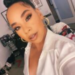 Latonya Williams Instagram - Feeling like a masterpiece ✨ Hair: @kendalldorsey1 Makeup: @markquirimit Stylist : @jenniferudechukwu #behindthescenes #photoshoot #itsawonderfullifetime #merryliddlechristmasbaby Los Angeles, California