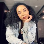 Latonya Williams Instagram - Don’t forget to appreciate how far you’ve come... Starting with these eyebrows🙌🏾 #trailerselfie #onset #goodvibes #grattitude #appreciation #actor #bts #reeloneentertainment #vancouveractor #portraitmode #blackgirlmagic #naturalhair #afrogirl #blackactress #beautymark #makebeliever