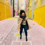 Latonya Williams Instagram - Life is kinda like Hopscotch... Once you see a challenge you’ve got to jump in to play Sometimes it’s a balancing act Sometimes you’ve got two feet on the ground And In order to succeed, you’ve got to keep moving forward ✨ #instainspo #inspirationalquotes #actorslife #vancouveractress #vancouver #streetart