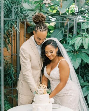 Latonya Williams Instagram - Mr & Mrs Smith✨

Its been a month and it feels like we’ve known each other for a lifetime but FUN FACT: We got married exactly nine months from the day we met. 

I mean, it takes nine months to create a life right? ☺️😉🥰

Hair @aliciastyleshair 
Make up @afterglowstudios 
Dress @lisasbridal 
Photos @onestylishwedding 

#relationshipgoalsunlocked #relationshipstatusupgrade #partnersinlife 
#buildingdreamstogether 
#bestrelationship 
#relationships 
#commitment 
#nobackdoors 
#lovethatlasts