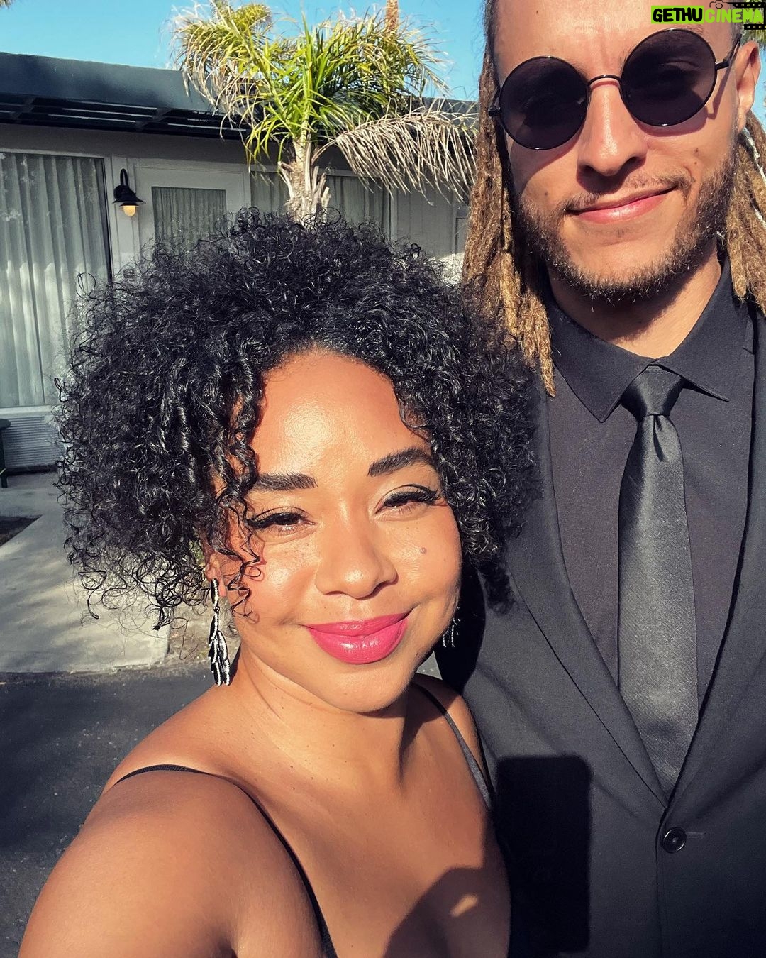 Latonya Williams Instagram - We met through self-perfected☺️✨(How it started⬇️) Right from the start we knew this relationship was going to be unlike anything either of us had ever experienced. Because we started based on something real. It wasn’t based on the butterflies I felt when I caught him looking at me, or the electricity we felt when our hands touched. Because all too often, when that spark fades… 💔 It isn’t based on the feeling of love at all, instead, we both agreed to make love real. Real love isn’t a feeling but an action that is lived. Real love is communication, physical interaction, intimacy, supporting each other to express our full potential and actually LIVE together. We entered into this based on our alignment in vision for the future and purpose in life. We laid everything on the table - strengths, weaknesses, finances etc. to thoroughly understand where we were, so we could get to where we’re going. And with support from the self-perfected community, we made a relationship agreement. As transactional as making agreements and having such forthright conversations right at the beginning may sound, it’s laid the foundation for the most passionate, exciting and stable relationship I’ve ever known. And I can’t wait to marry him❤️ (There’s a self-perfected global call every Friday at 3pst/5cst/6cst - 🤷🏾♀️maybe you’ll meet your awakened real love there😘) - dm or comment for the link #selfperfected #makelovereal #reallove #awakenedlove #weareawake #personalgrowth #ourlovestory
