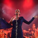 Laura Gallego Cabezas Instagram - Ayer en HUÉRCAL OVERA lo dimos todo!! Gracias por el cariño a toda la gente que nos acompañó, gracias a mi equipo de músicos, sonido, oficina y director artístico por cuidarme dentro y fuera del escenario… @pacenteno te pasas el juego con la escenografía y con todo!!! Soy muy afortunada ❤️‍🩹