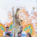 Laura Gallego Cabezas Instagram - Remix de fotos diurnas… Sigo con resaca emocional!! Gracias a los medios y a la gente que me han hecho llegar las felicitaciones, se las traslado a la Diosa Palas Atenea 😜 No voy a decir cómo me lo pasé, porque se ve en las fotos… Y de día todavía no me había transformado en guerrera!!! @ateneo_de_sevilla @cabalgatasev @jesuszambruno @rafadiazmodisto @alejandro_makeup_art