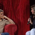 Laura Gallego Cabezas Instagram - Se viene programón!! Los viernes son de @elshowdebertin , y esta semana tenemos un invitado de lujo: @jesusjaneirobazan ! Un señor divertido, sensible, generoso… Y de Ubrique!!! Me voy a permitir el lujo de cantarle y todo, así que no os lo podéis perder, va a ser un programa precioso 💋💋💋💋