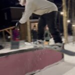 Laurie Blouin Instagram - Not much snow but a lotta fun🙃!! #Snowboarding #Backyard