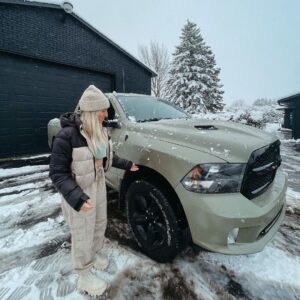 Laurie Blouin Instagram - Thank you @legrouperezo for this color refresh😍 #Ram #Truck