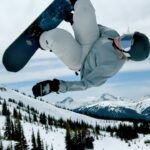 Laurie Blouin Instagram - Wouldn’t mind a little bit of this rn ☀️🥵 #FeelsLike42 #Snowboarding 🎥 @jf_houle Quebec, Quebec