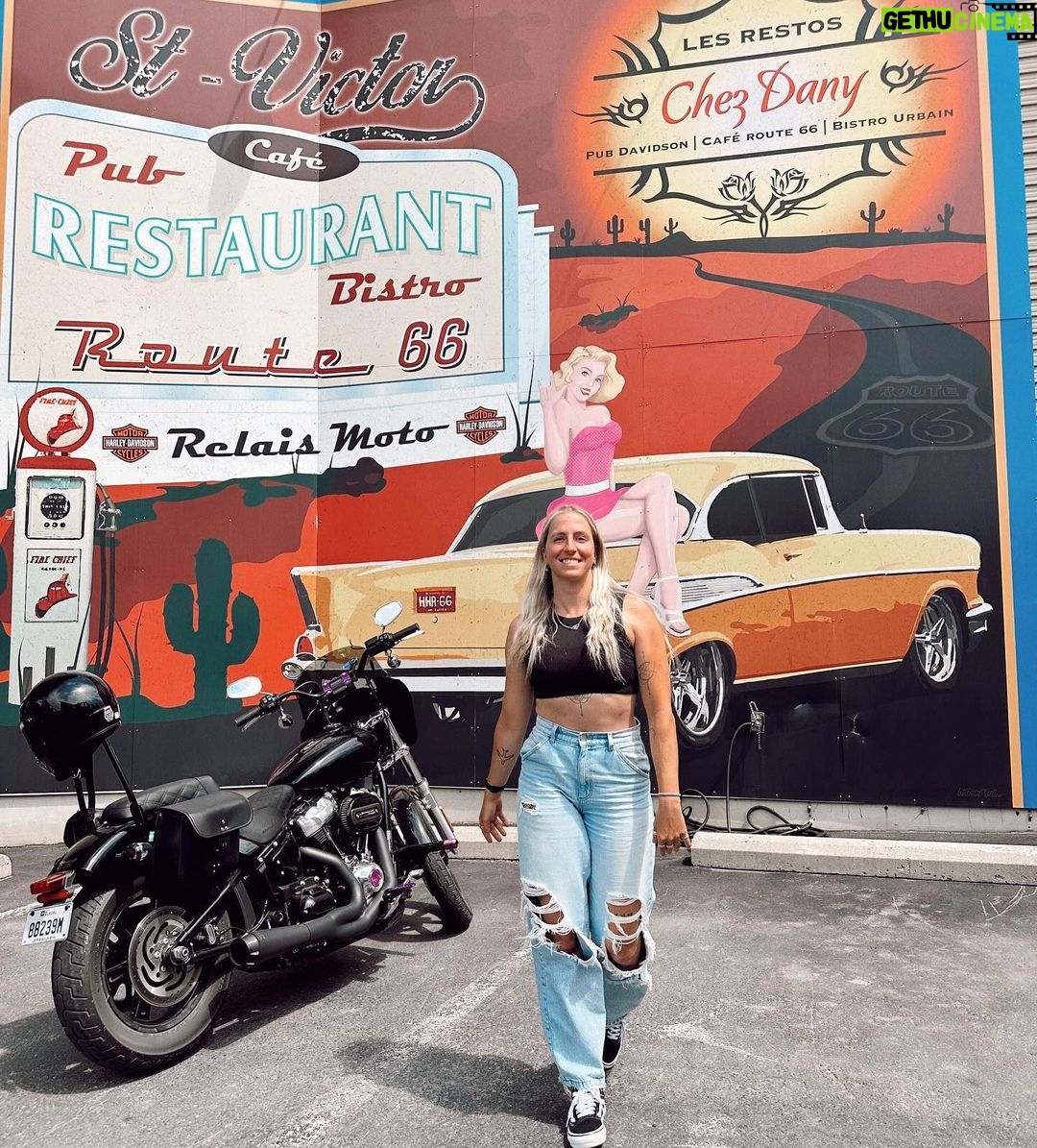 Laurie Blouin Instagram - Found a cute spot #Harley #Softail #Summer Les restos chez Dany - Bistro Route 66